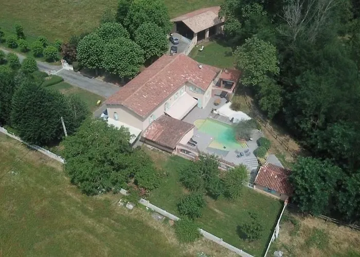 La Bourdette Дом отдыха *