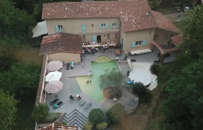 La Bourdette Дом отдыха