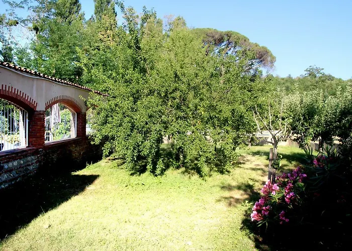 Дом отдыха La Bourdette